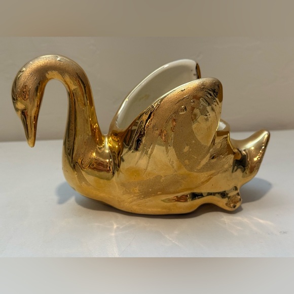 Vintage Chic 22K Gold Swan Planter Swetye Salem USA Ceramic Figurine